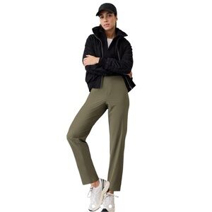 ATHLETA Brooklyn Mid Rise Green Ankle Pant Athleticwear Lightweight